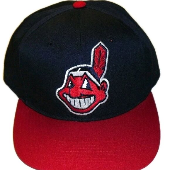 Cleveland Indians Chief Wahoo Logo Mens Vintage Snapback hat cap New Mlb - Picture 1 of 4